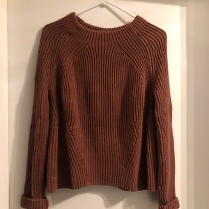 Woman’s athleta sweater
